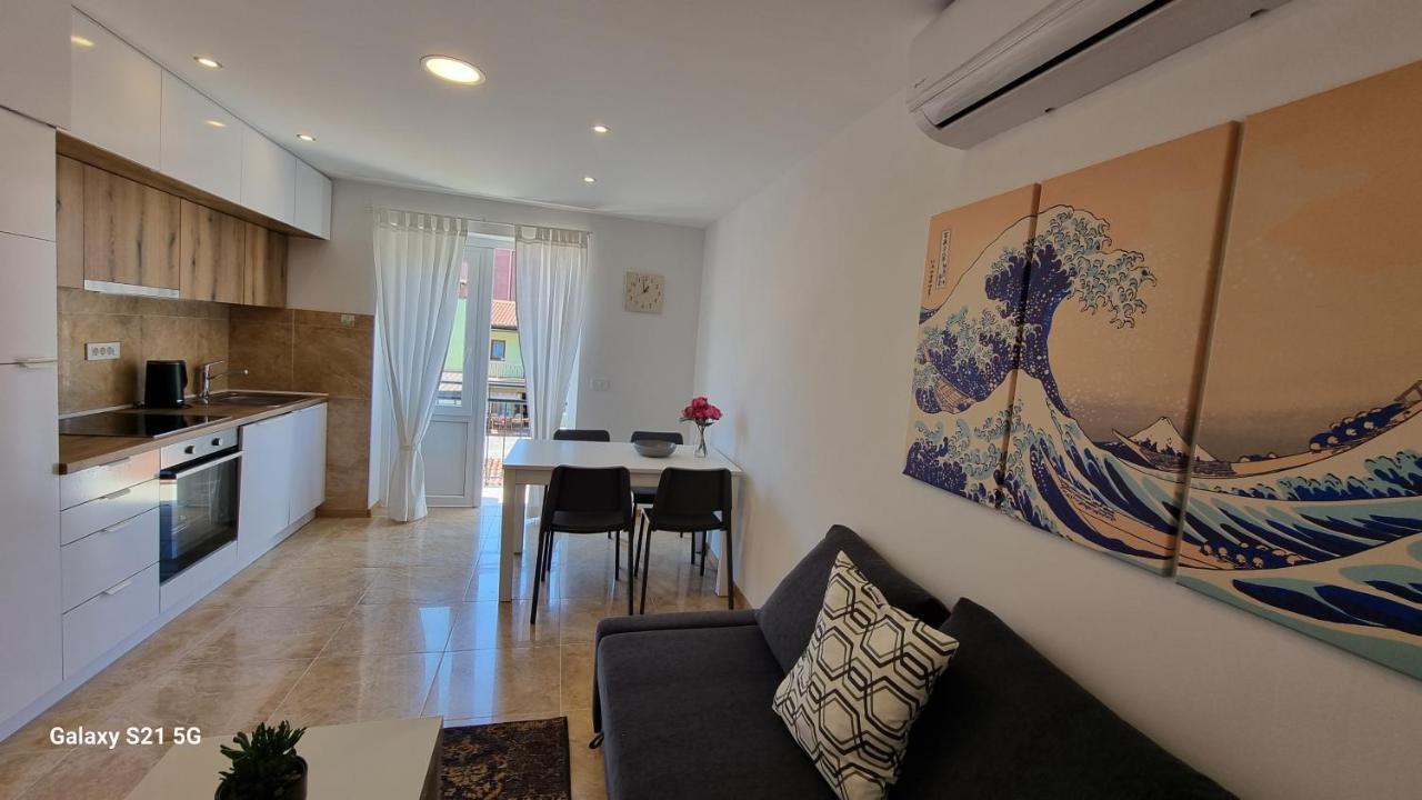 Apartment Rivarela Blu - Newly Renovated And Top Location Near Sea Novigrad (Istria) Exterior foto