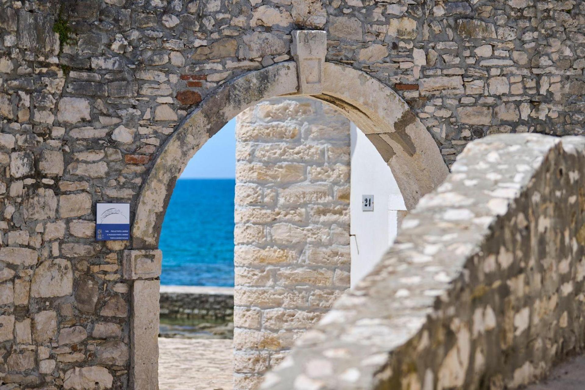 Apartment Rivarela Blu - Newly Renovated And Top Location Near Sea Novigrad (Istria) Exterior foto
